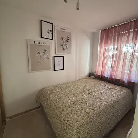 Cherry Hill * 塞拉耶佛